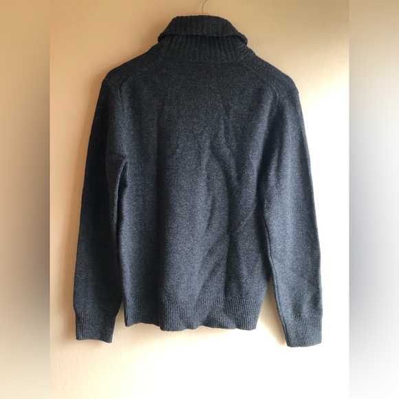J.Crew Men’s Gray 100% Lambs Wool Long Sleeve Sweater Size Small - Picture 4 of 9